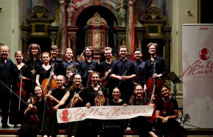 ROTARY AMBASSADORS ON TOUR!
ENSEMBLE BELLA MUSICA AB MORGEN IN ITALIEN UND DEUTSCHLAND ZU ERLEBEN!